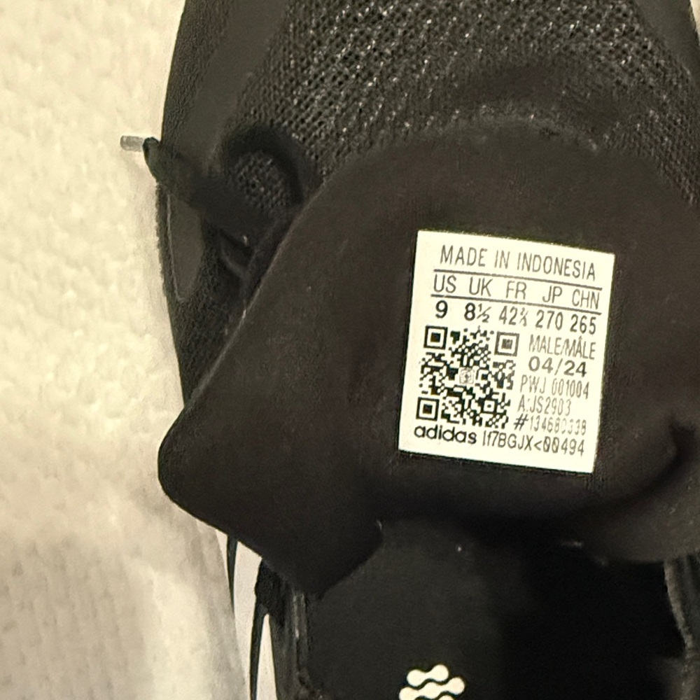 Adidas Men's Black and White Athletic Sneakers - Picture 2 of 7